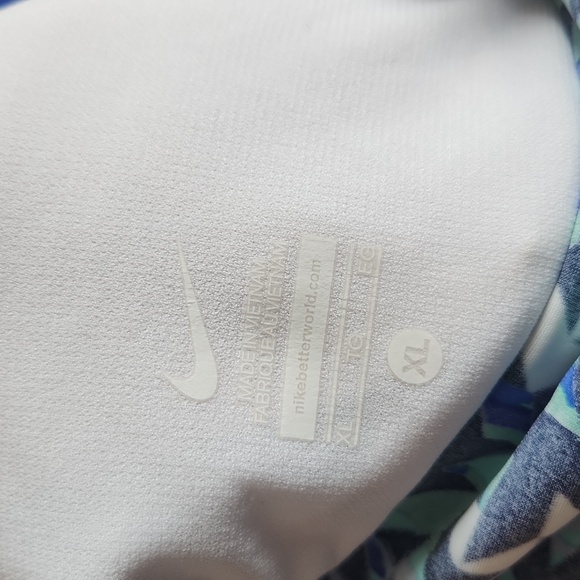 Nike swim top - Picture 5 of 5